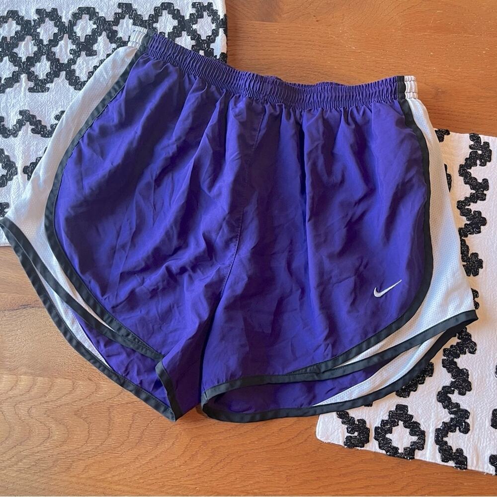 Nike Women's Purple Lined Running Shorts size medium M